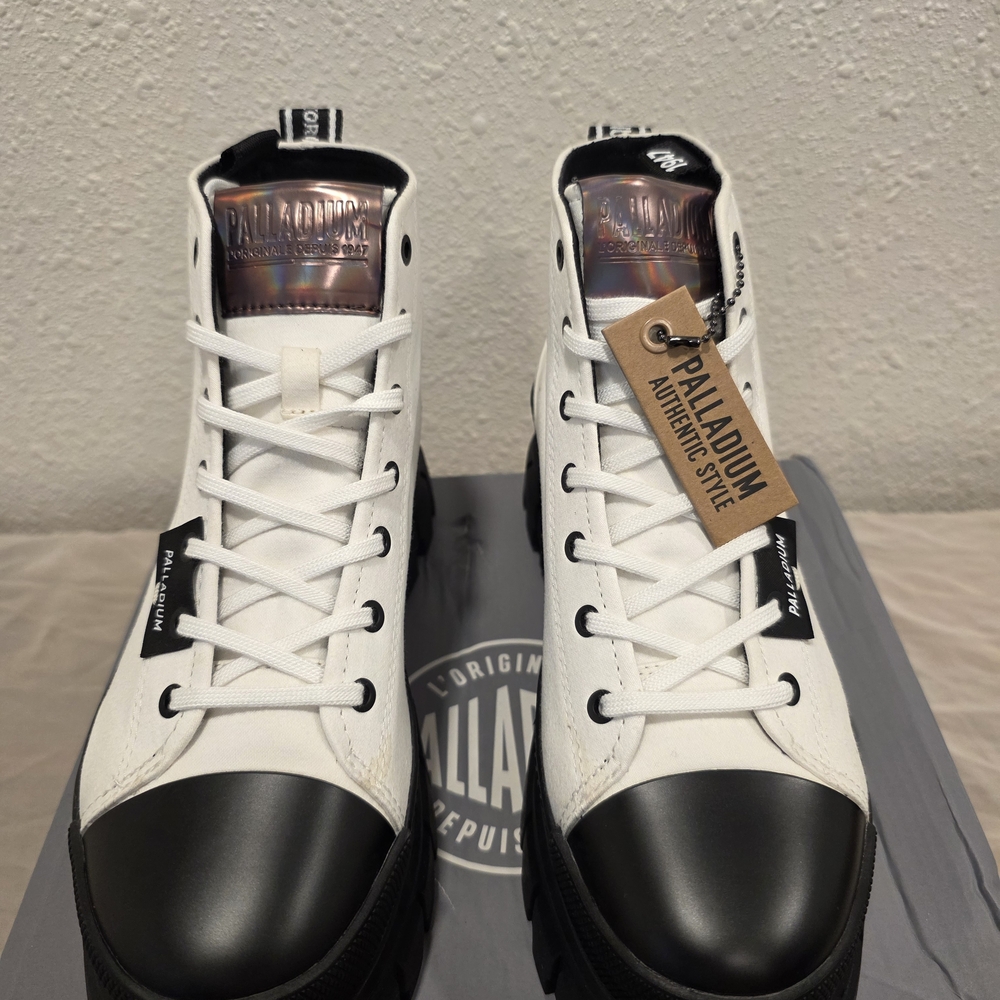 Palladium Womens Revlot Hi Tx Boot Size 8